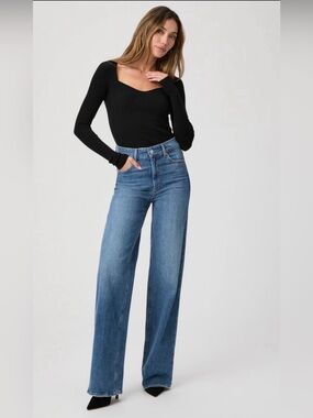 PAIGE SASHA High-Rise Wide-Leg Jeans in Medium Blue Wash